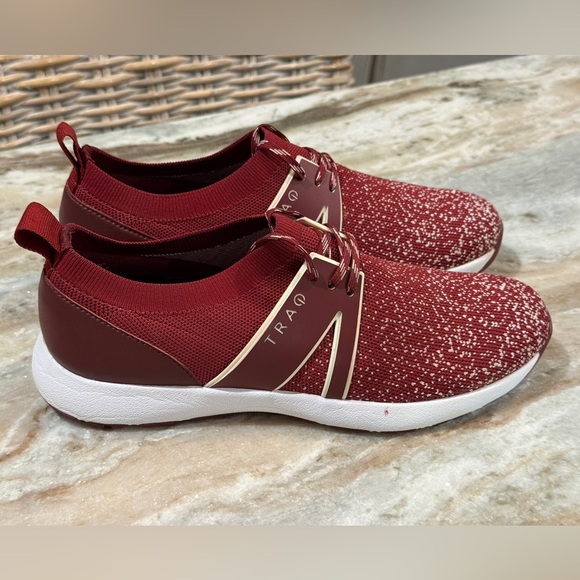 Women’s TRAQ by Alegria Qool Water Resistant Knit Sneaker- Size 39 - Picture 6 of 12